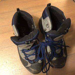 Gray GOR-TEX hiking boots